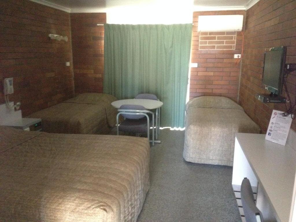Standard room Tambo Mill Motel & Caravan Park