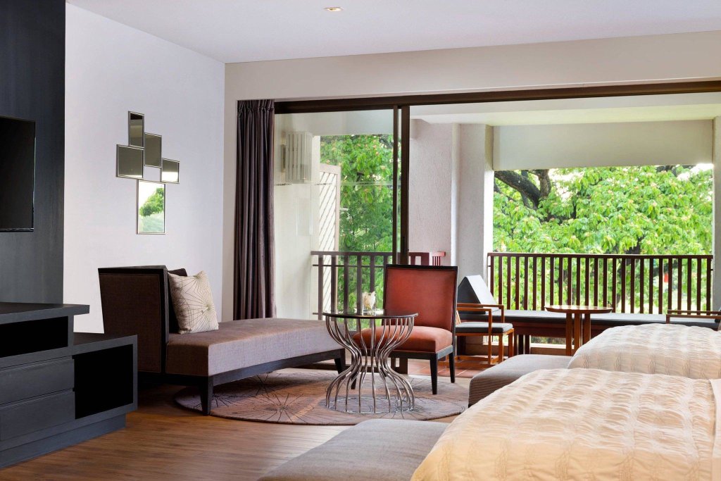 Двухместный номер Deluxe с балконом и с красивым видом из окна Le Meridien Chiang Rai Resort, Thailand