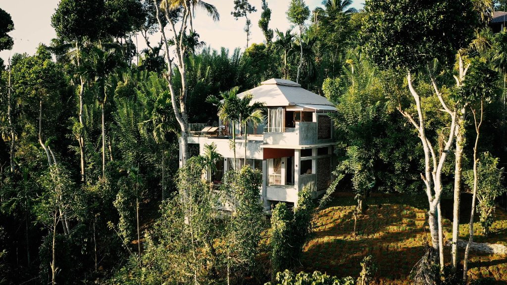 Suite Aarunya Nature Resort and Spa