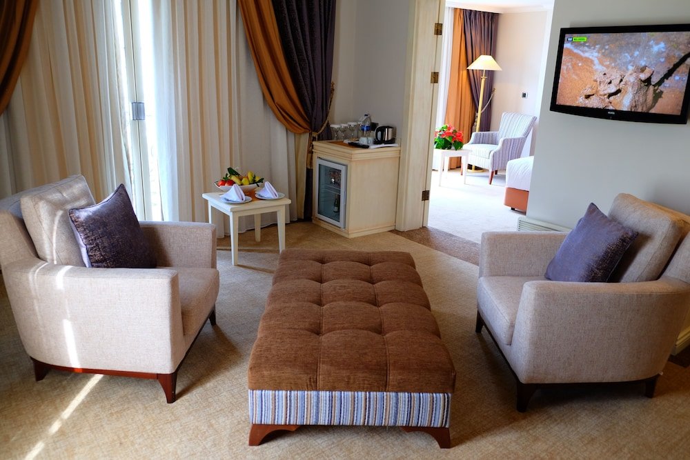 Suite avec balcon Ece Saray Marina Resort