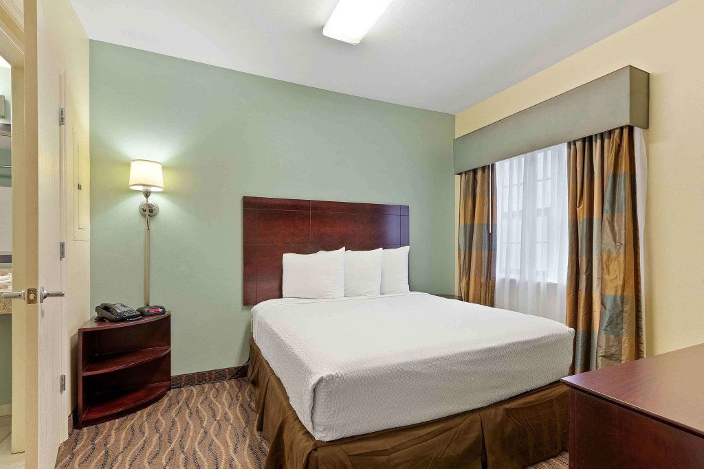 Двухместный люкс c 1 комнатой Extended Stay America Premier Suites - Lakeland - I-4