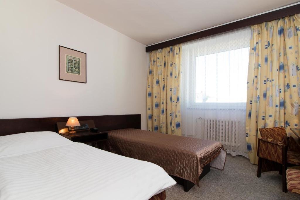 Standard Doppel Zimmer mit Blick Hotel Merkur - Jablonec nad Nisou