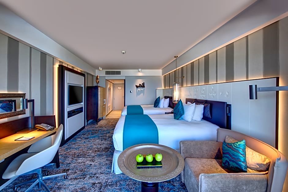 Standard Quadruple room with balcony InterContinental Muscat, an IHG Hotel