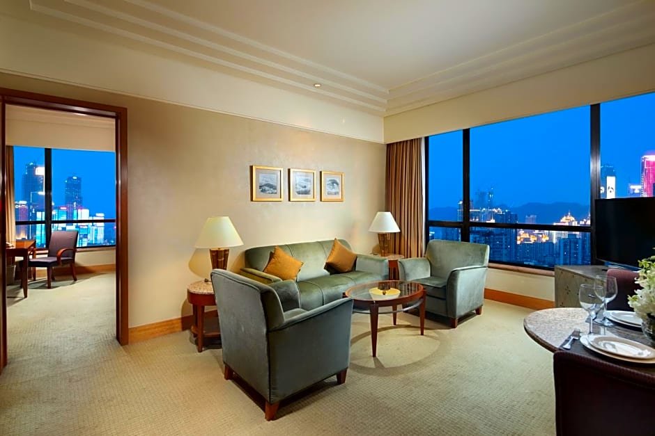 Люкс Standard Hilton Chongqing Hotel