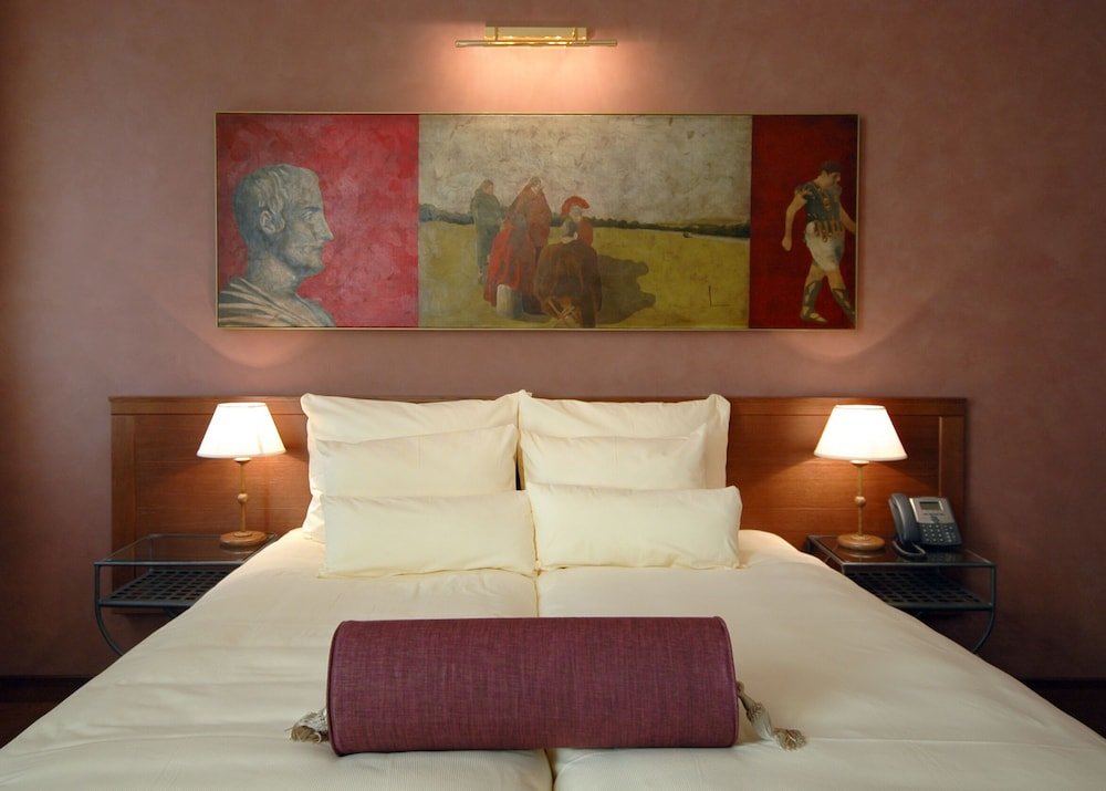 Номер Premier Hotel Mitra, Story Hotels