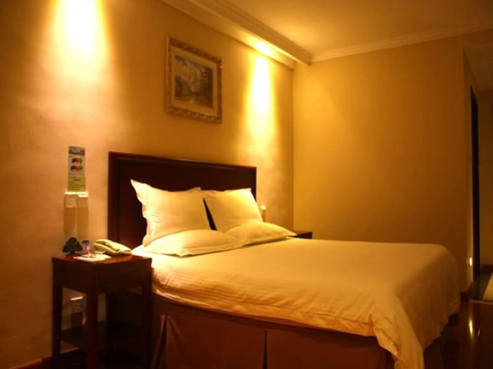 Standard room GreenTree Inn Shandong Liaocheng Chiping East Huixin Road Business Hotel