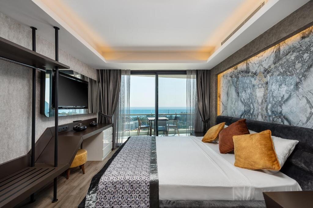 Standard Double room Elite Luxury Suite & Spa