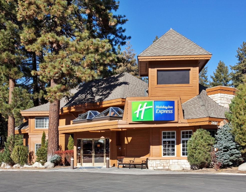 Двухместный номер Standard Holiday Inn Express South Lake Tahoe, an IHG Hotel