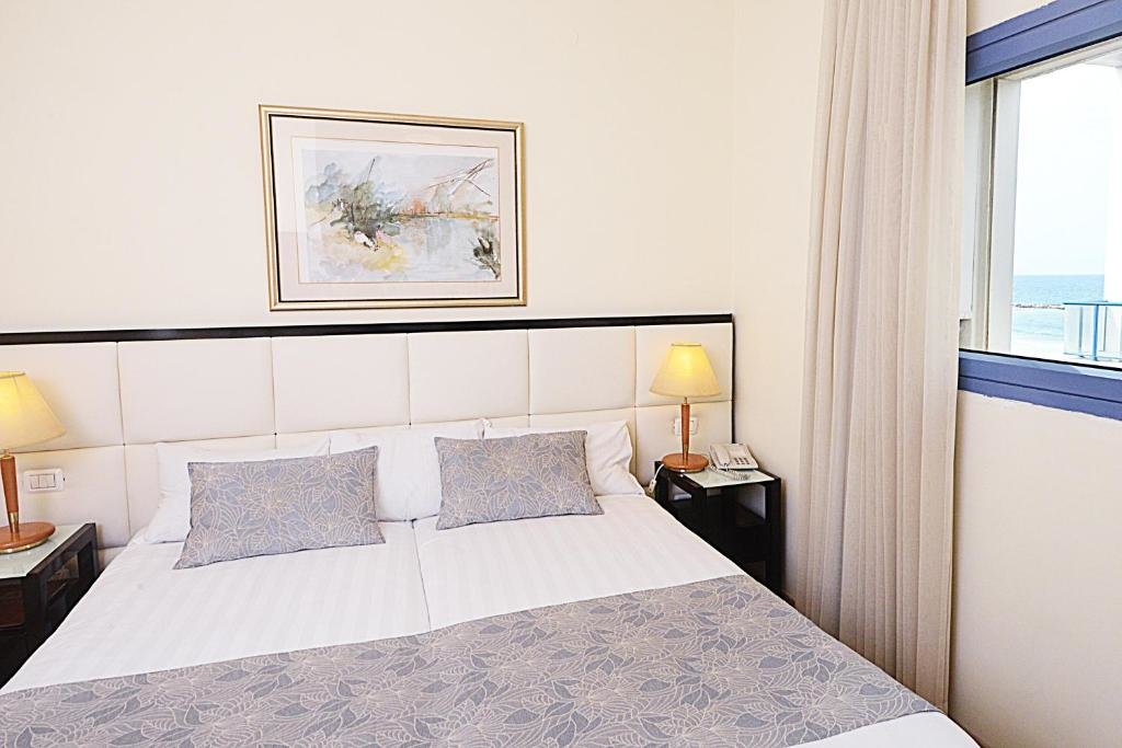 Standard Doppel Zimmer mit Meerblick Abratel Suites Hotel