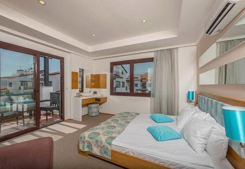 Standard double chambre avec balcon River Resort Hotel