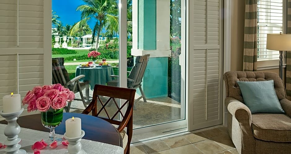 1 Bedroom Suite with ocean view Sandals Emerald Bay