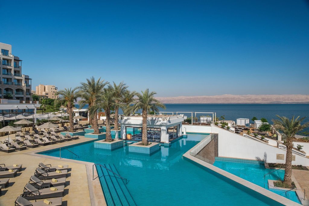 Двухместный номер Standard Hilton Dead Sea Resort & Spa