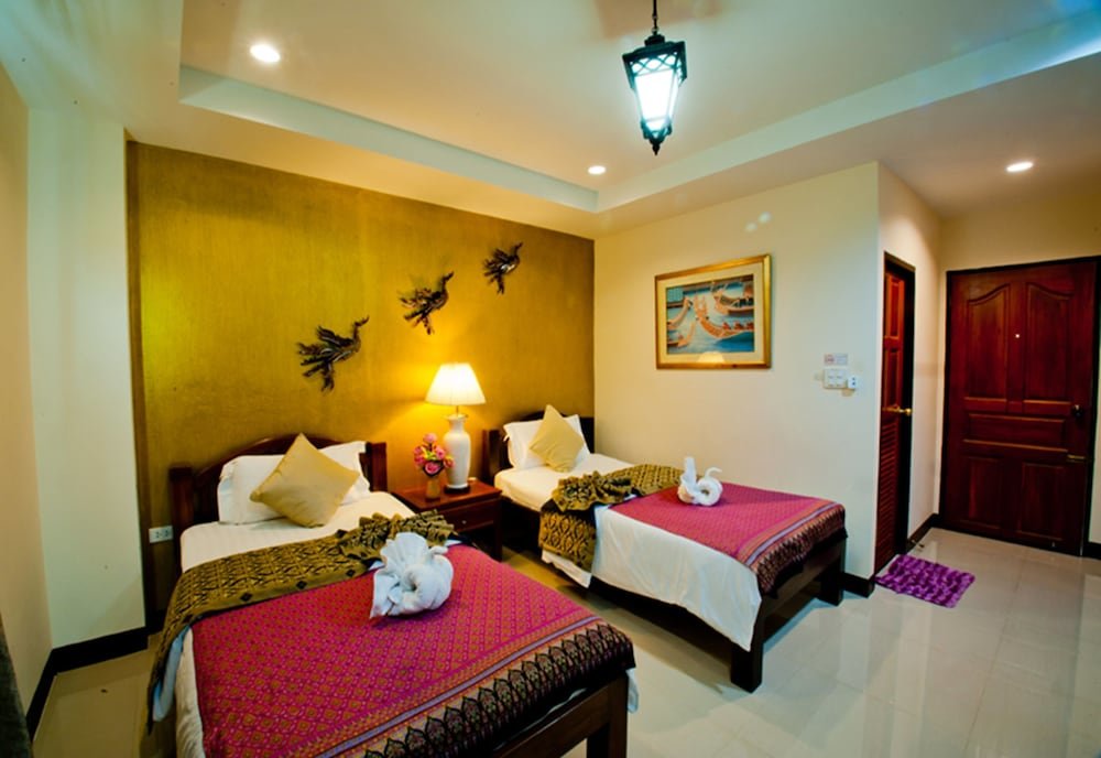 Deluxe room with balcony Fahluang Residence