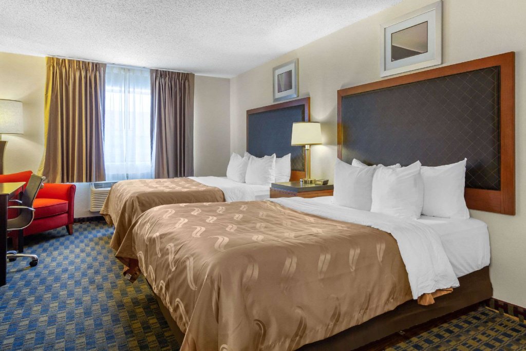 Двухместный номер Standard Quality Inn & Suites Lakewood - Denver Southwest