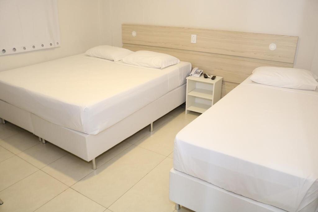Habitación triple Estándar WR Confort Hotel Campo Grande