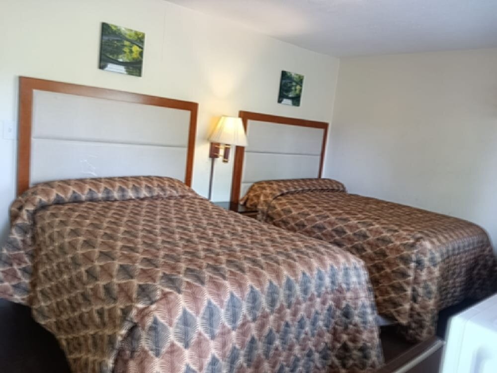 Standard quadruple chambre Maple leaf motel