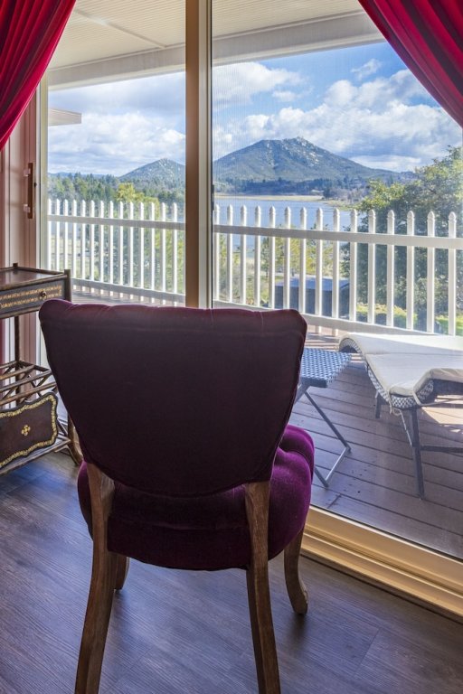 Camera Deluxe Quiet Mind Mountain Lodge, Retreat & Spa