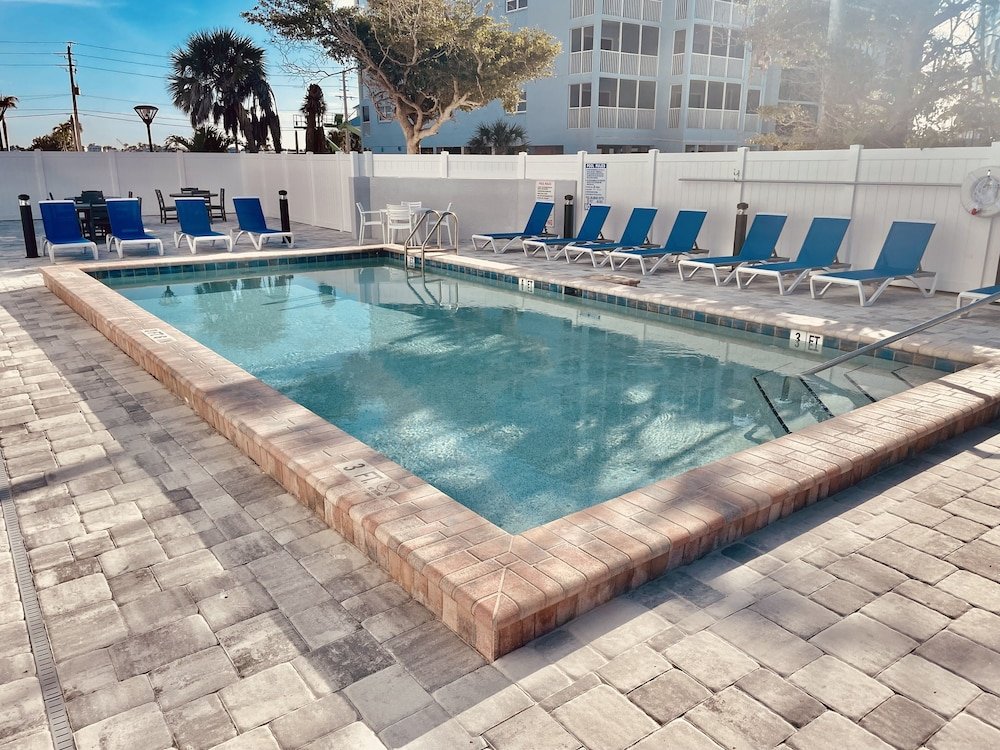 Standard room Welcome To Beach Villa's # 405 Vacation Rental - 250 Estero Blvd 2 Bedroom Condo by RedAwning