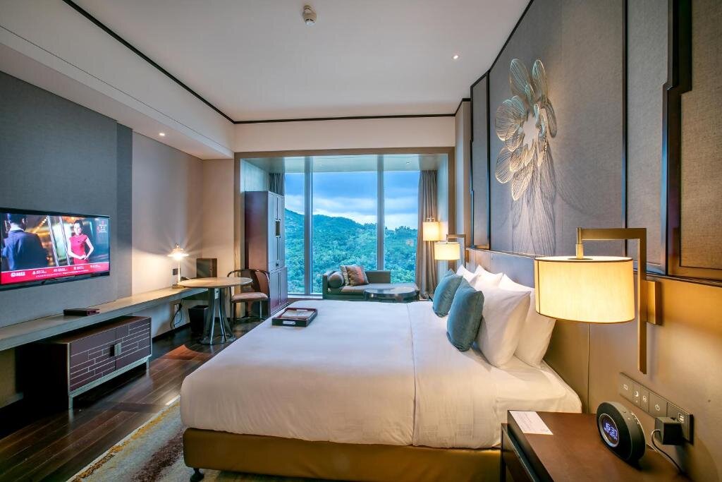 Номер Premium HUALUXE Xiamen Haicang Habour View - An IHG Hotel