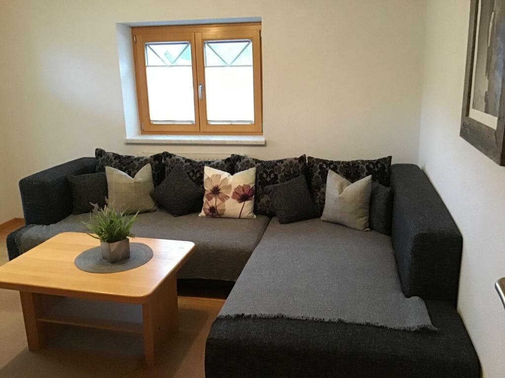 1 Bedroom Apartment with balcony Apartments Schöll