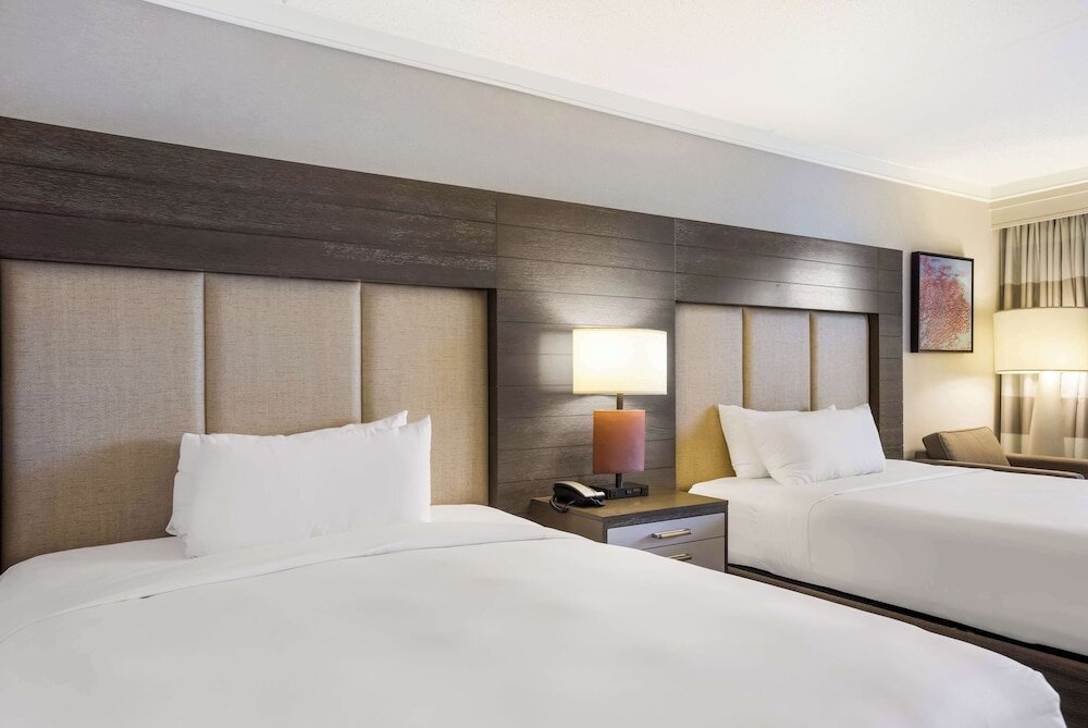 Standard Quadruple room with ocean view Sonesta Resort Hilton Head Island