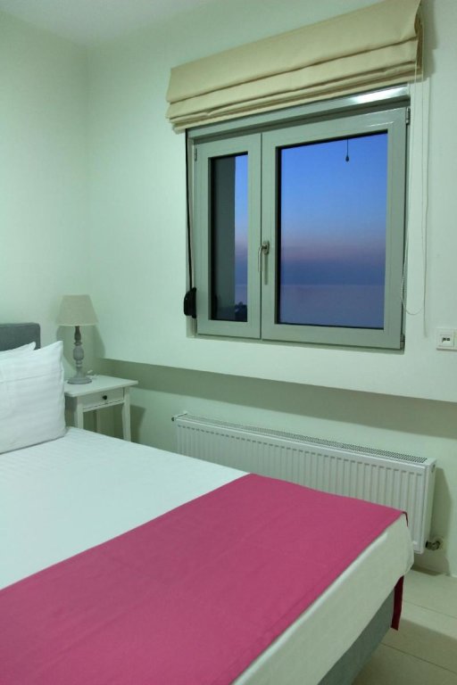 Apartamento con balcón y con vista al mar VIVIAN Art Apartments
