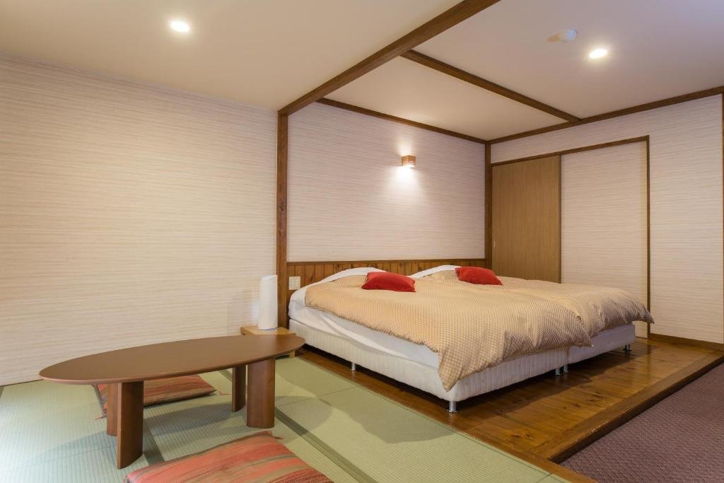 Standard Doppel Zimmer mit Bergblick Hotel Goryukan