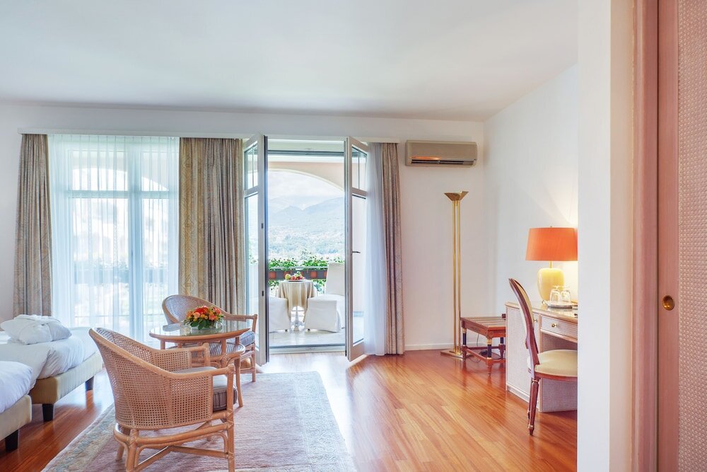 Двухместный номер Deluxe с балконом Villa Sassa Hotel, Residence & Spa - Ticino Hotels Group