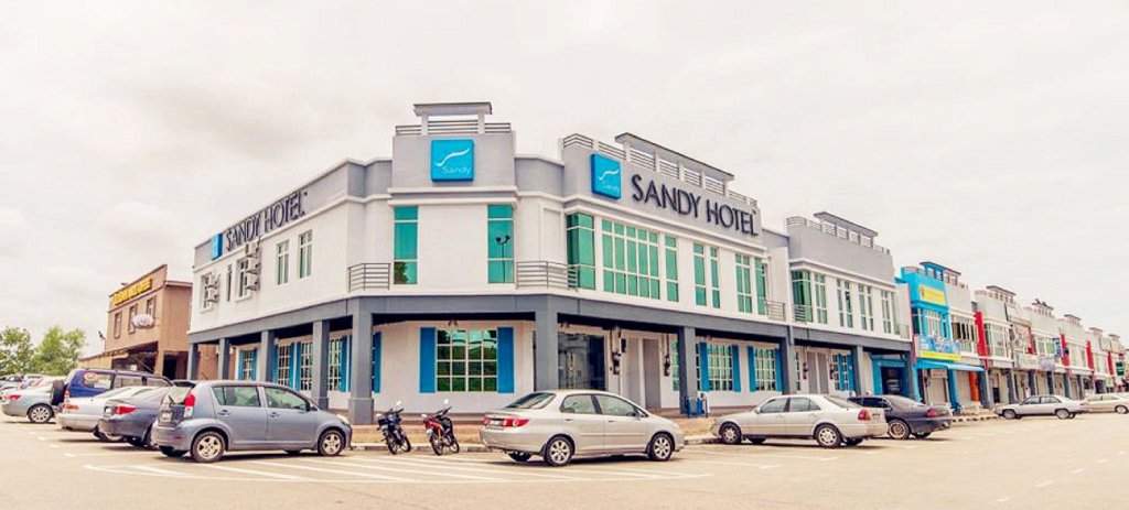 Четырёхместный номер Standard Sandy Hotel Malacca