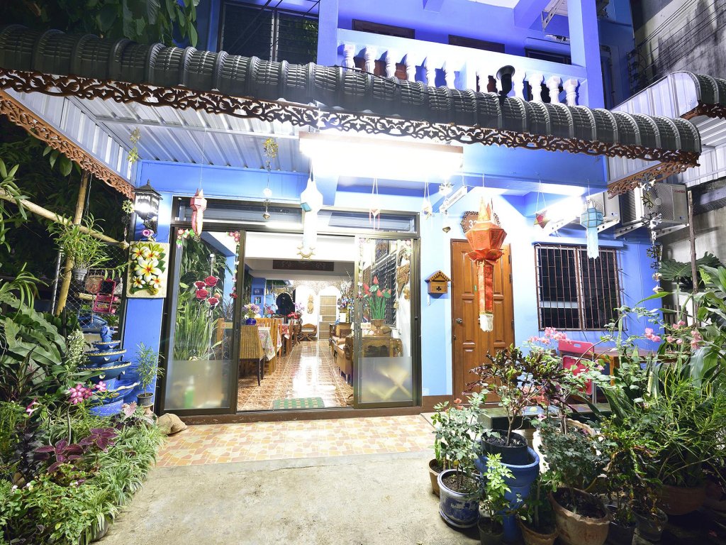 Lit en dortoir Saithong House