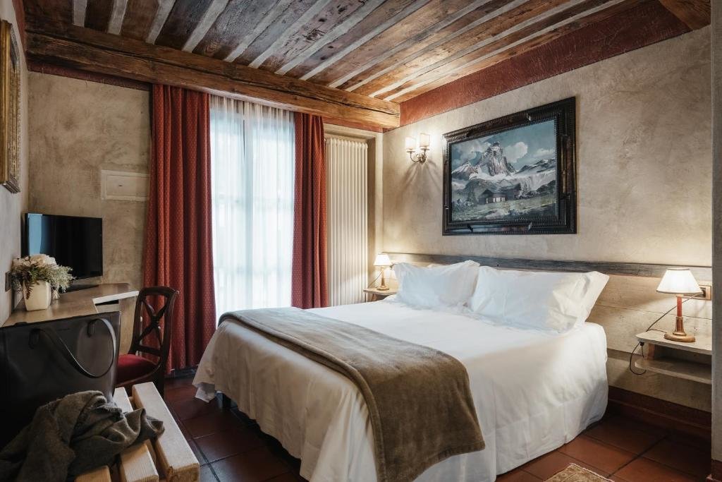 Двухместный номер Superior Relais Mont Blanc Hotel & Spa