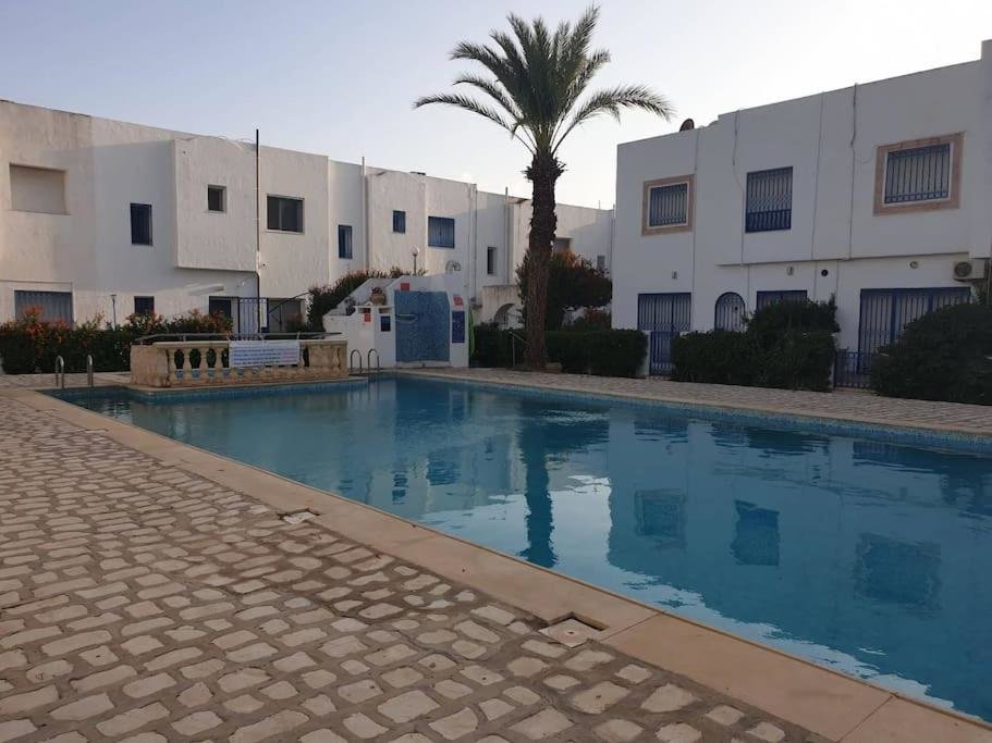 Apartment Joli duplex à Hammamet dans résidence avec piscine