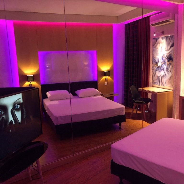 Economy Doppel Zimmer mit Balkon Olympic Hotel