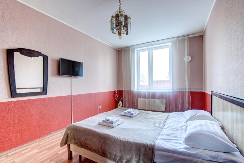 Standard Apartment Stepanenkov Apartments on Malysheva 4B