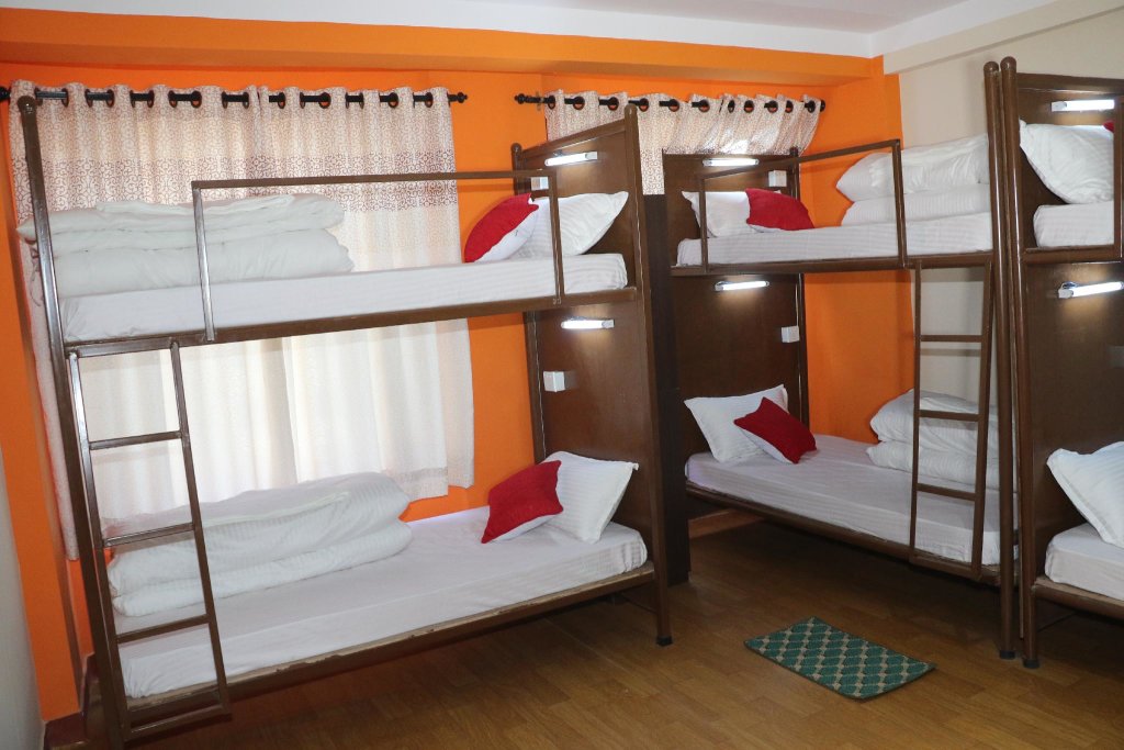 Cama en dormitorio compartido (dormitorio compartido femenino) Rambler Hostel Pvt Ltd