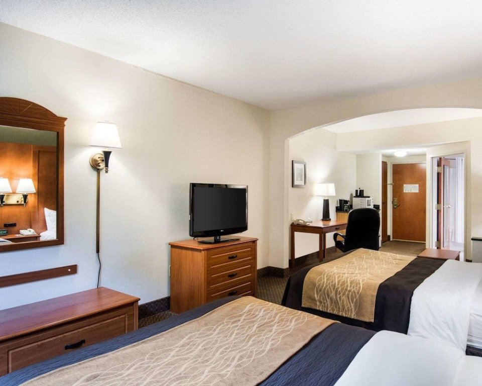 Komfort Suite Comfort Inn & Suites LaVale - Cumberland
