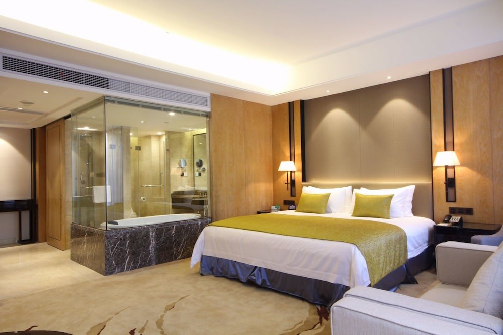 Двухместный номер Standard Qiandao Lake Pearl Peninsula Hotel
