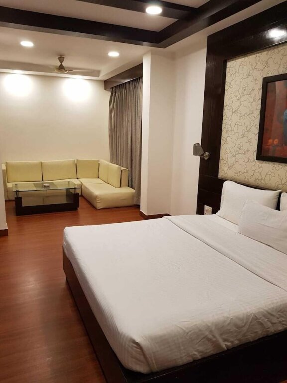 Executive Zimmer Karon Hotel - Lajpat Nagar
