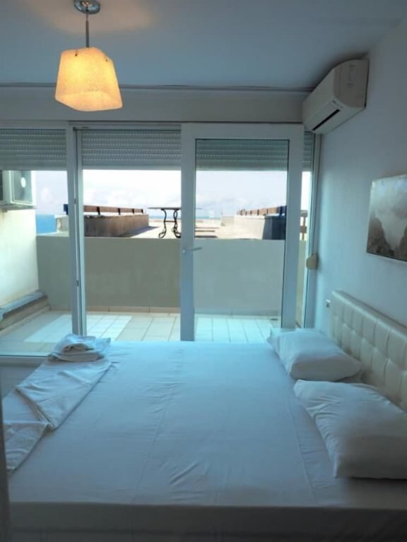 Standard Doppel Zimmer mit Balkon The Olives Terrace Residences
