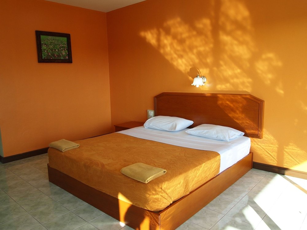 Superior Double room with balcony Karon Village Hotel