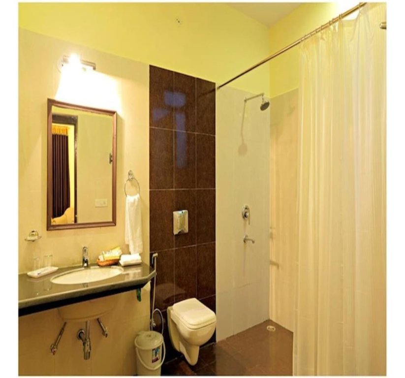 Двухместный номер Deluxe Om Rudrapriya Holiday Resort
