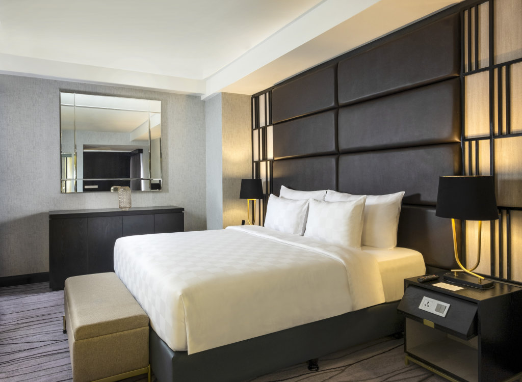 Suite Business Grand Swiss-Belhotel Darmo