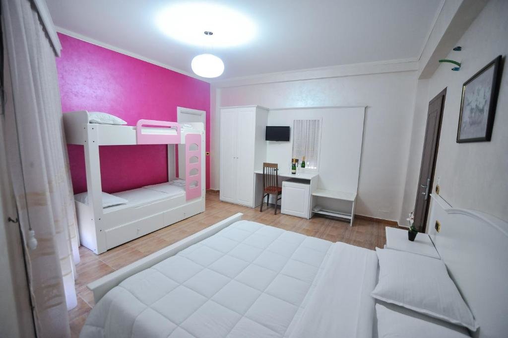 Standard Familie Zimmer mit Meerblick Iliria Internacional Hotel