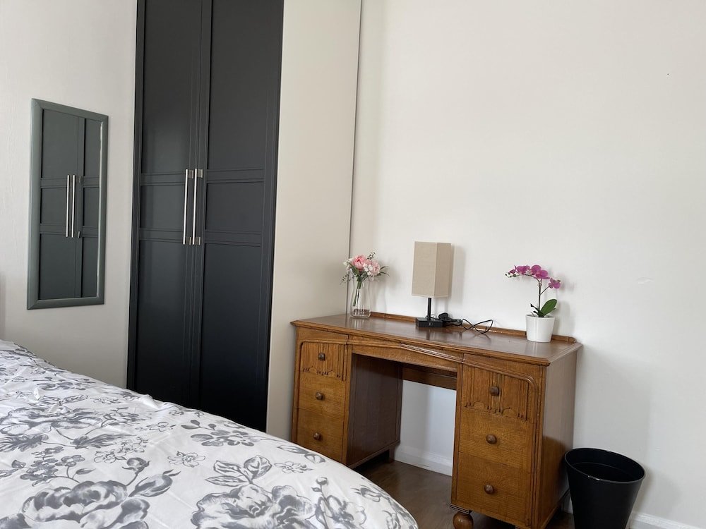 Apartamento Inviting 2-bed Apartment Near Heathrow