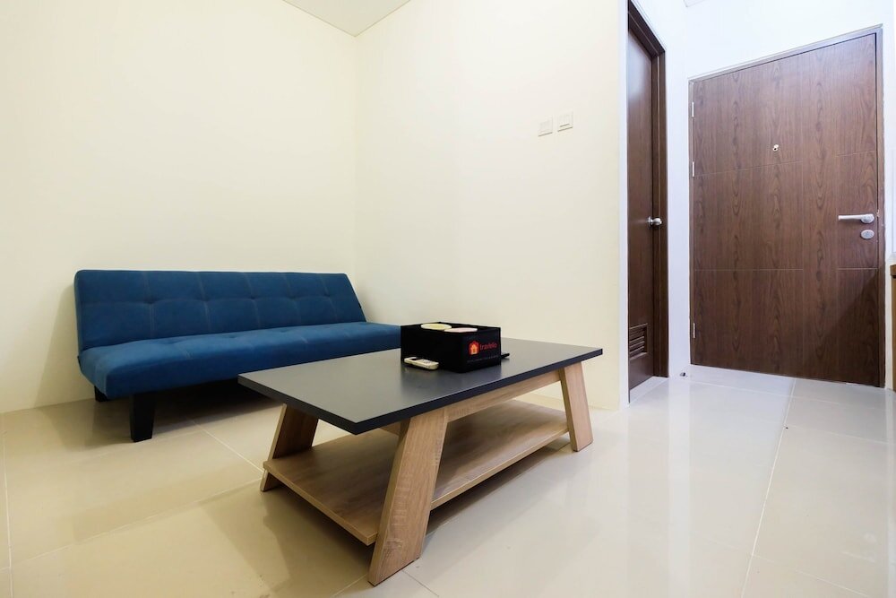 Standard Zimmer 1BR Apartment with Sofa Bed at Northland Ancol Residence