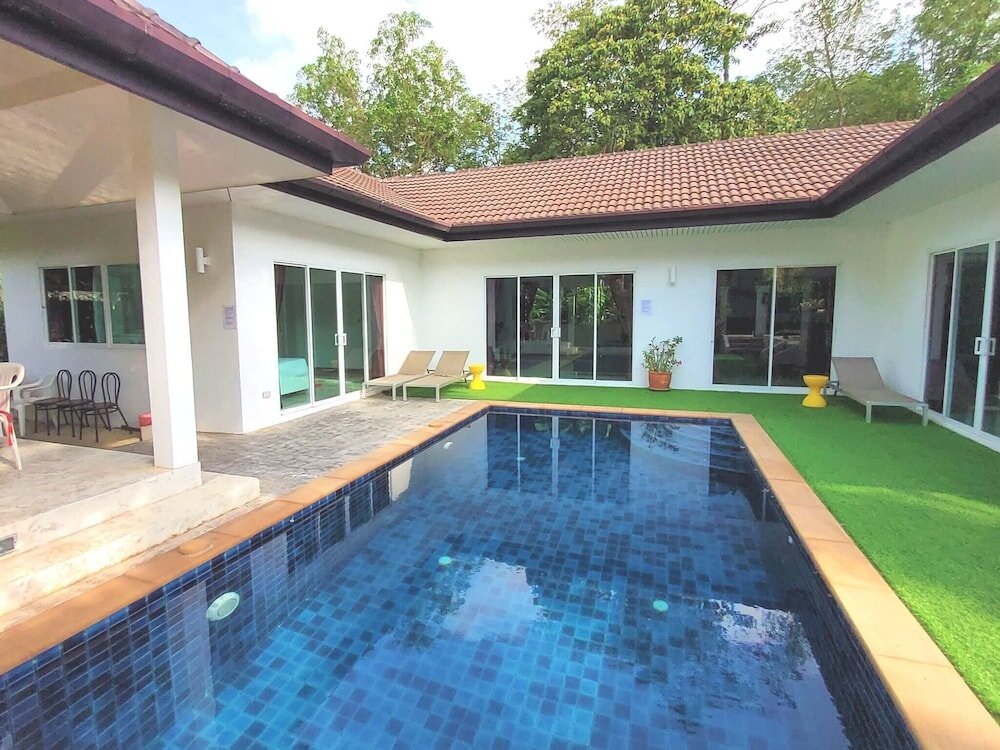 Апартаменты Phikun Private Pool Villa