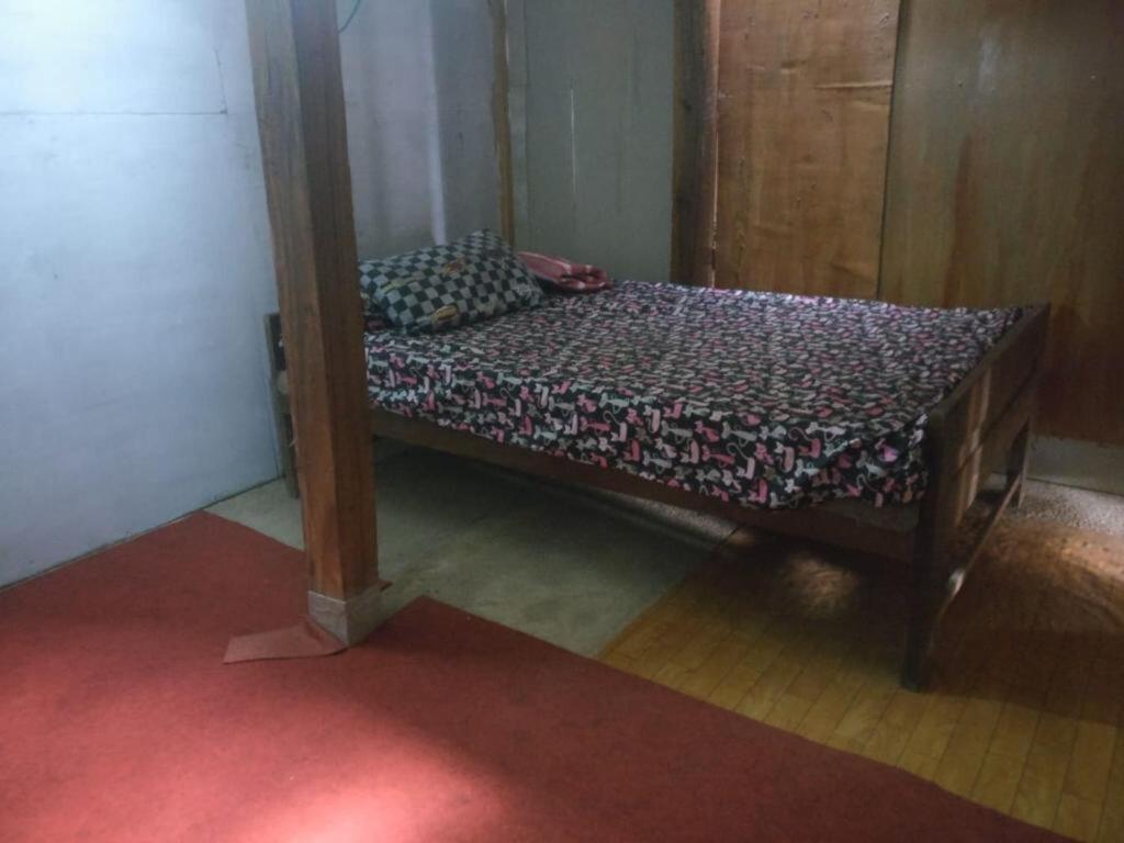 Кровать в общем номере Homestay An-Nur - Hostel
