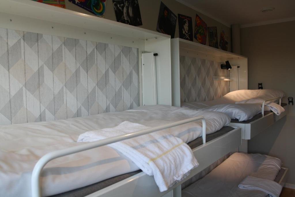 Кровать в общем номере (мужской номер) HI Oslo Haraldsheim