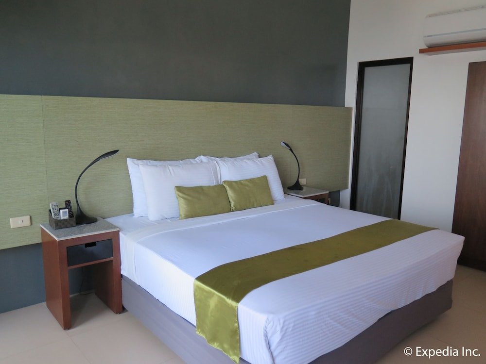 Deluxe Double room Aiyanar Beach and Dive Resort