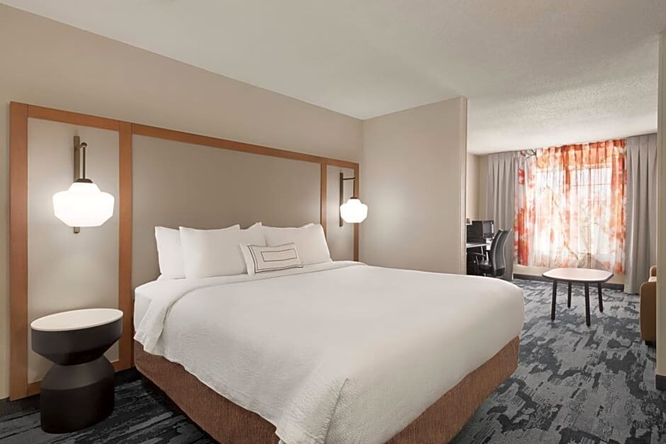 Double studio Fairfield Inn and Suites by Marriott Wheeling St Clairsville